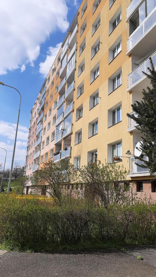 Apartment Kamyk Praag Buitenkant foto
